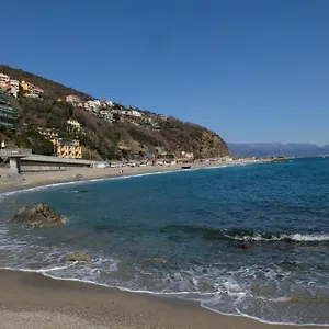 Quieta Casetta In Una Liguria Insolita Bergeggi